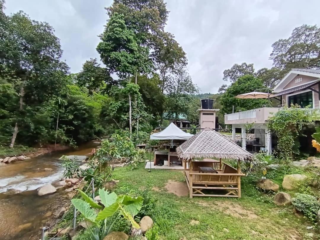 Dango1881Muslim Riverstay Padang Rengas Bagian luar foto